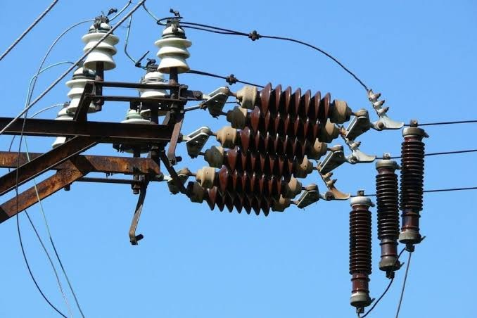 Tipos de Aisladores Eléctricos